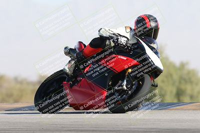 media/Dec-01-2025-Moto Forza (Mon) [[2daa91e15f]]/2-Intermediate Group/Session 2 Turn 9 Entry/